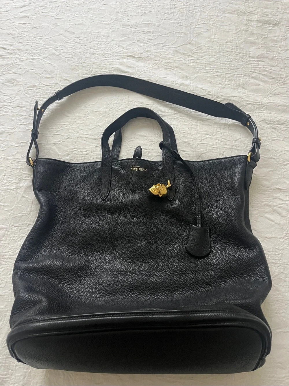 Alexander McQueen spacious alexander
